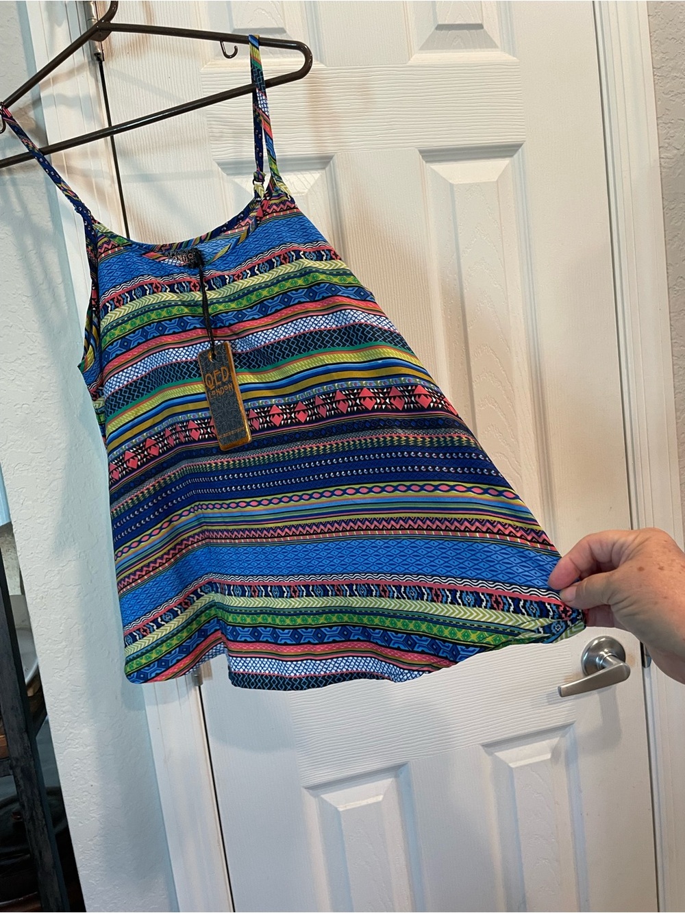 QED London Retro 70’s Hippie style Southwestern Aztec print flare
Bottom tank 10